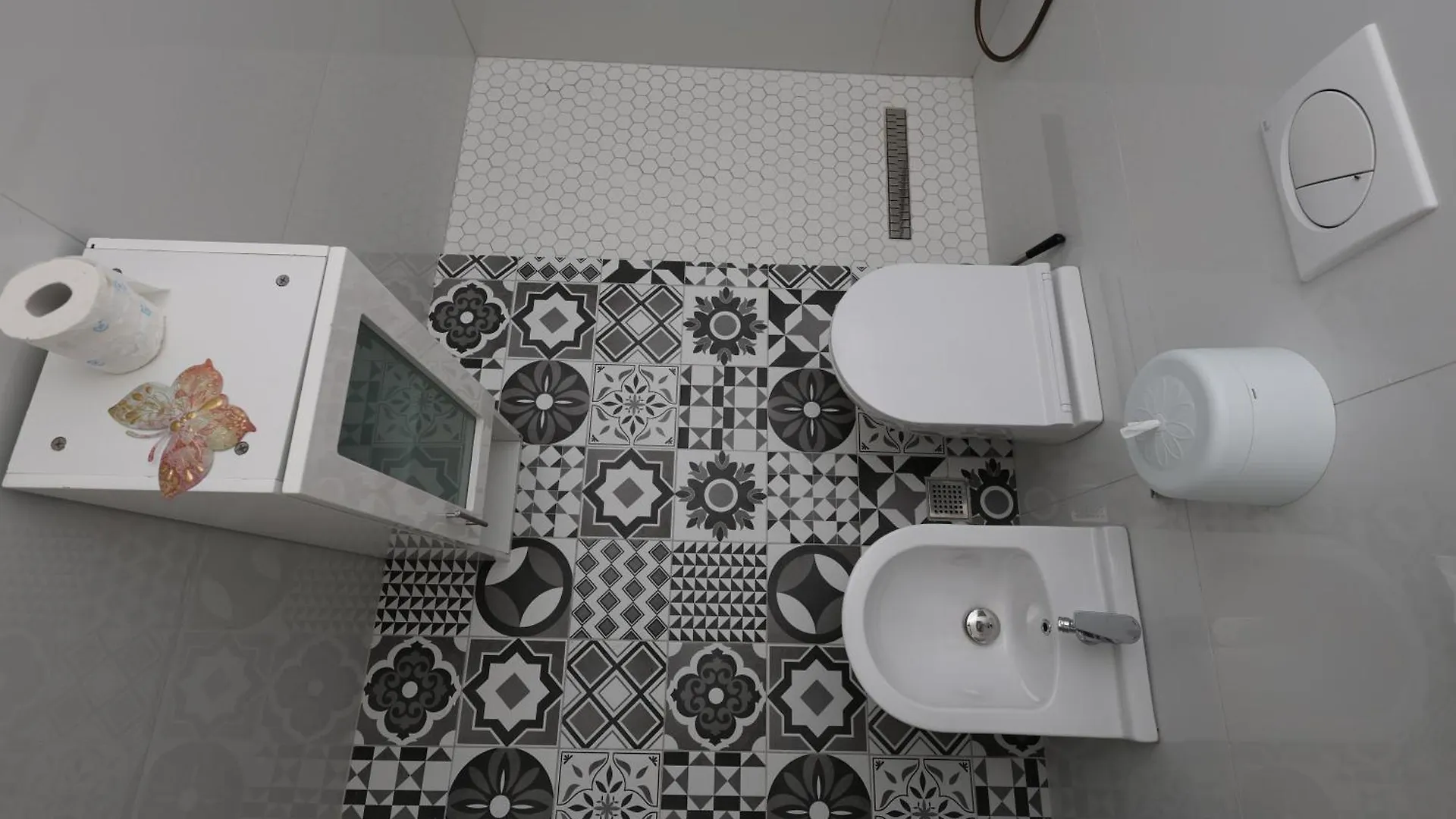 Baza Hostel - Swimming Pool 培拉特